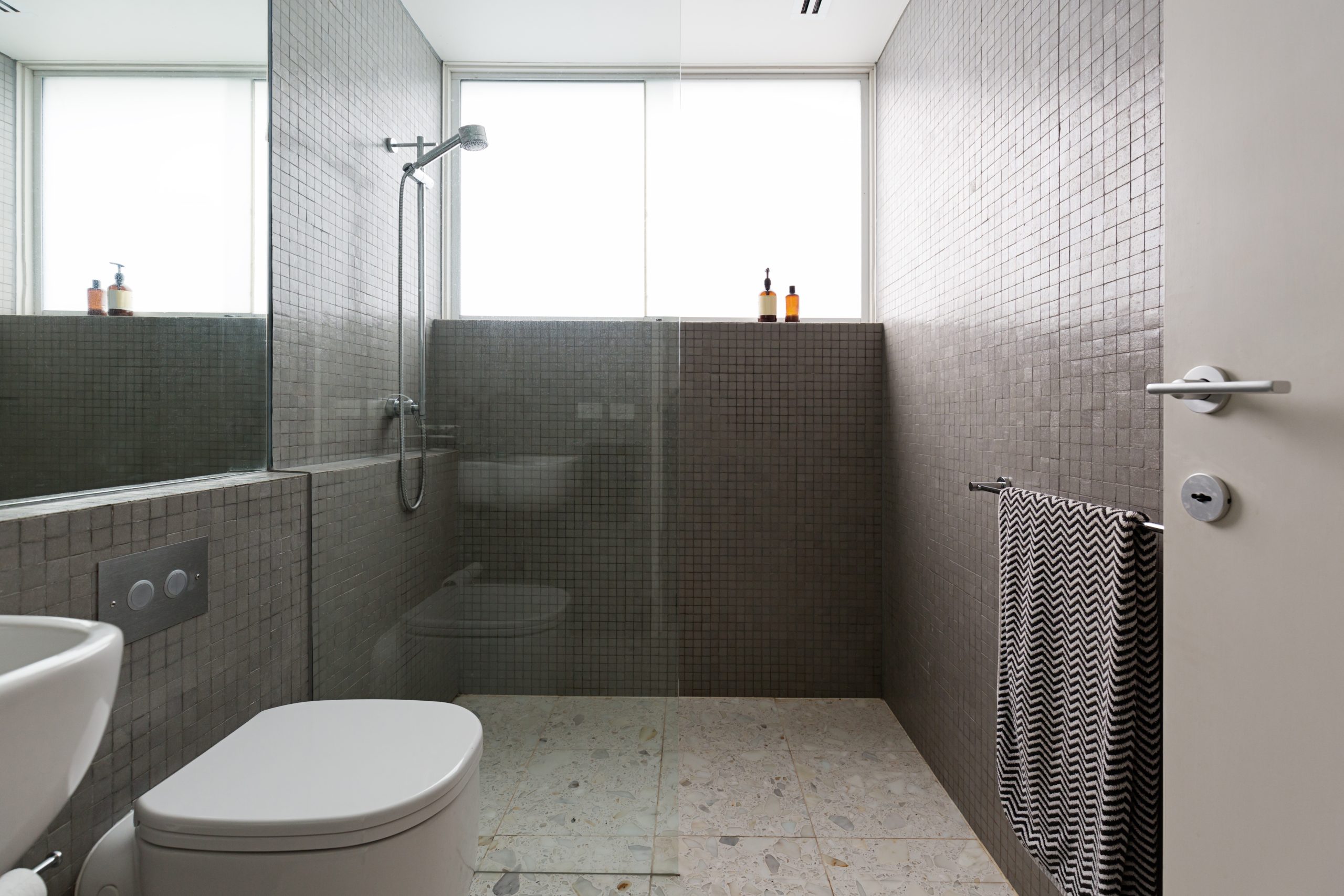 modern wet room bathroom renovation nyc