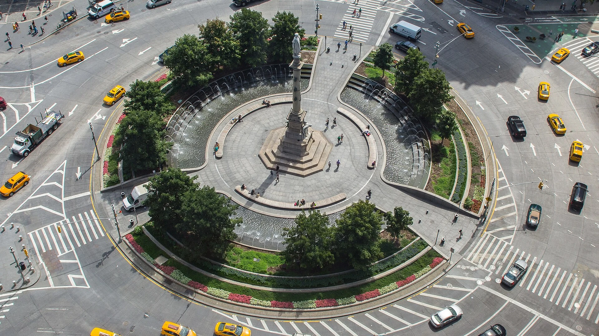 Columbus Circle, Manhattan neighborhood view