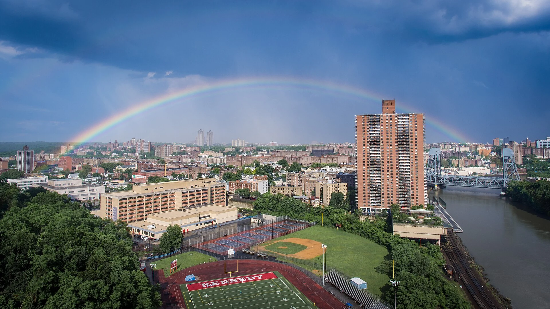 Marble Hill, Manhattan neighborhood view